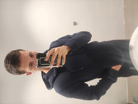 הגדל תמונה של Jhonathan