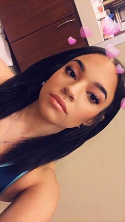 הגדל תמונה של Briana17