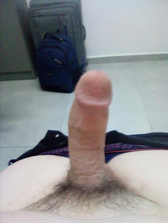 הגדל תמונה של ארי לוי