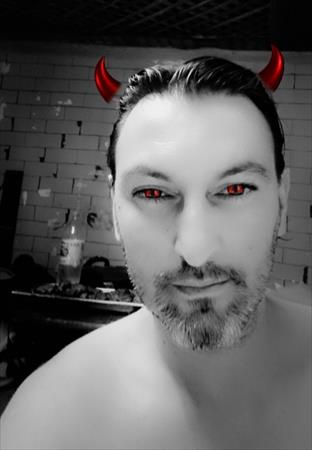 הגדל תמונה של Zaav