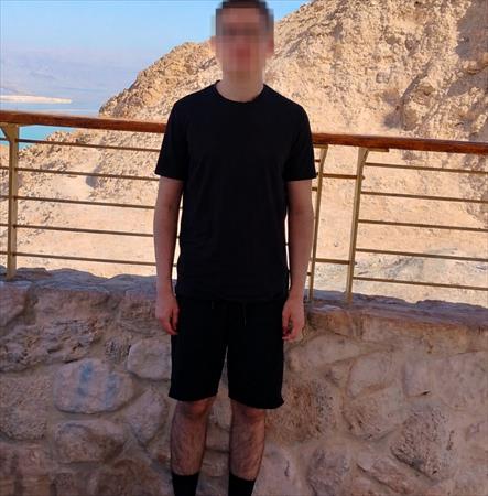 הגדל תמונה של Max174