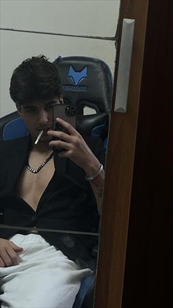 הגדל תמונה של עמיר זאהר