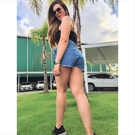 הגדל תמונה של Kate Cabrera