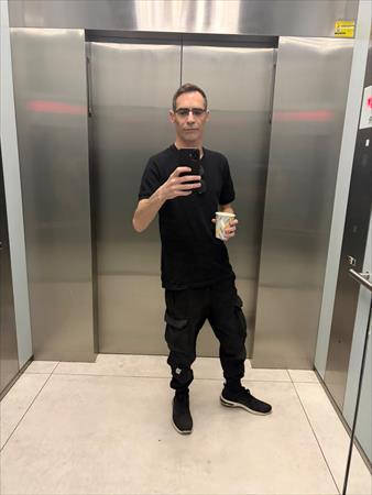 הגדל תמונה של מכורלטעם