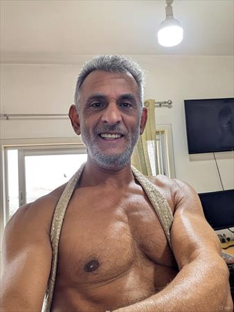 הגדל תמונה של תימני גנטלמן